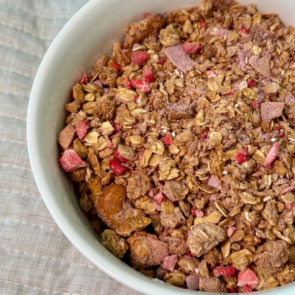 Набір граноли Triple Power Granola Set: Protein Wild Berries Granola, Collagen Strawberry Coconut Granola та Omega Chocolate Cherry Granola, 2200 г, Gregory Mill GG-10-512 фото